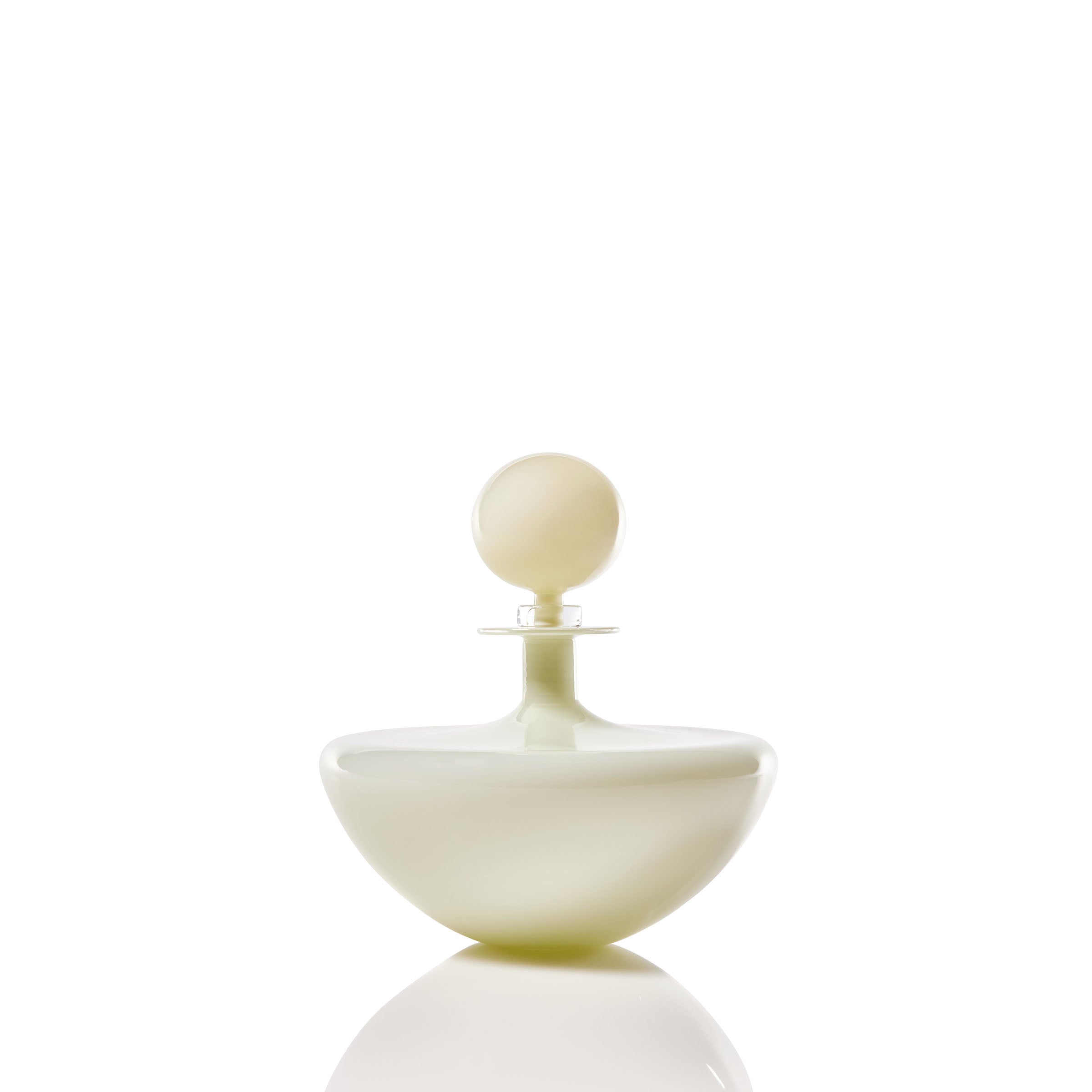 Petite Low Arc Decanter - Ivory
