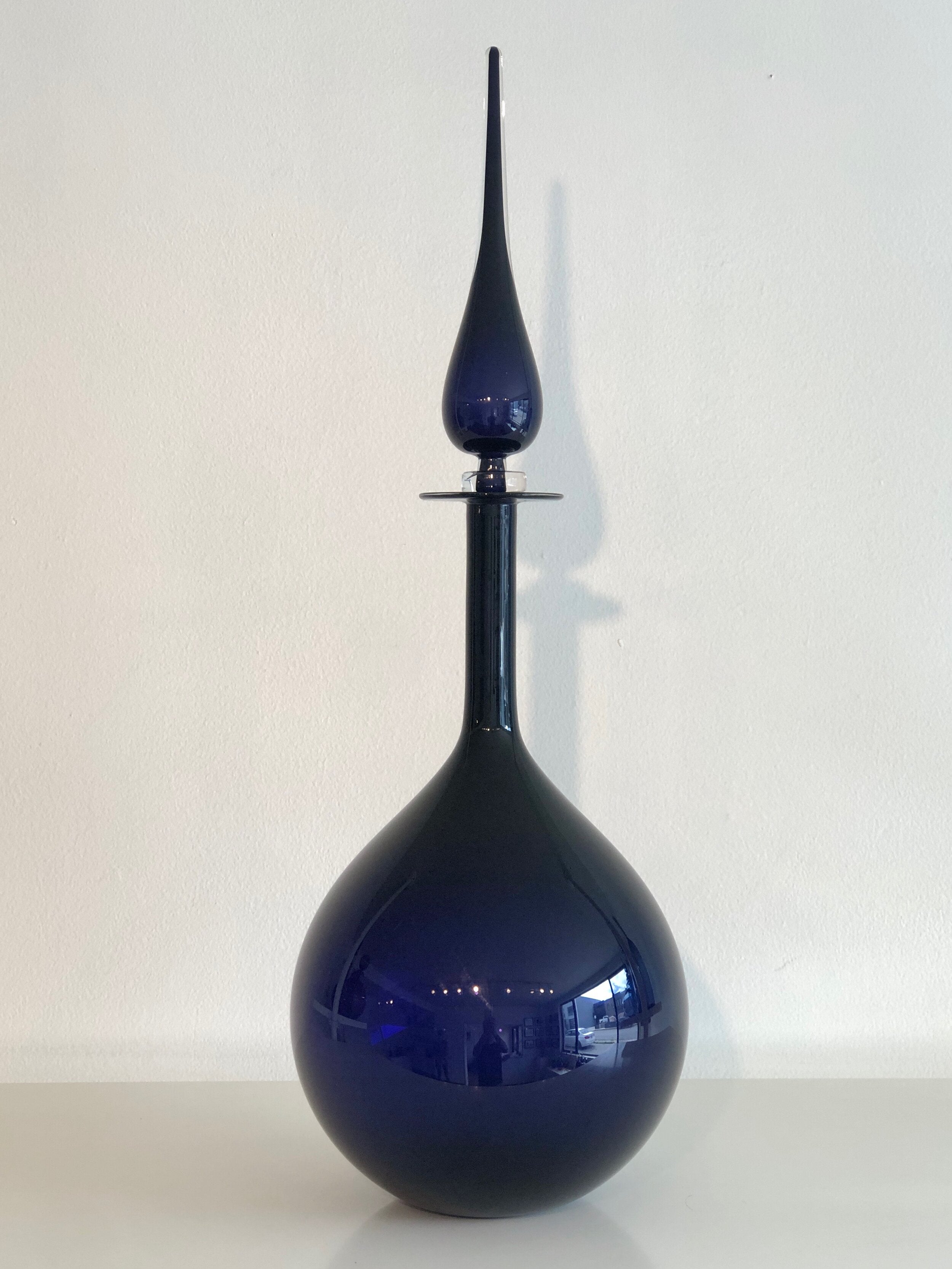 Large decanter teardrop-ink